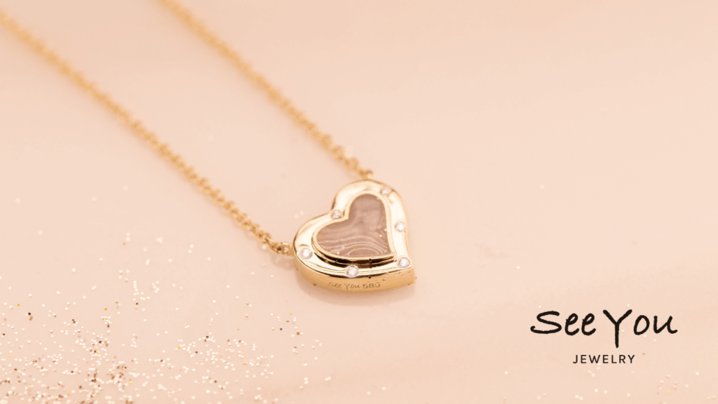 遺骨ペンダント